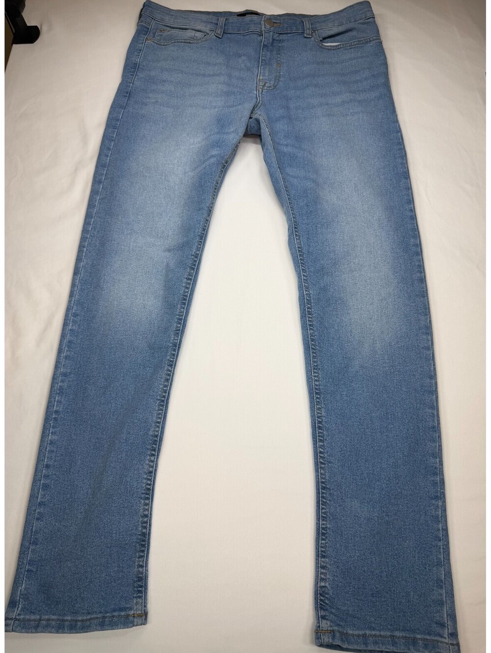 Forever 21 Mens Jeans Straight Leg Wash Size 36 Blue